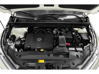 2019 Toyota Highlander SE Sport Utility 4D