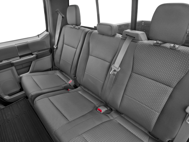 2017 Ford Super Duty F-250 SRW XLT Pickup 4D 6 3/4 ft