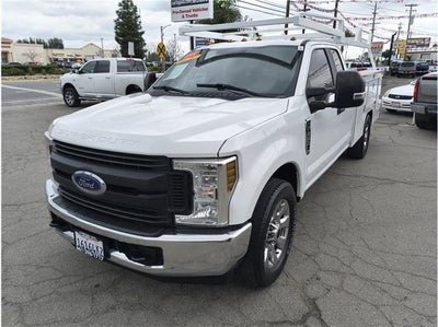 2018 Ford Super Duty F-350 SRW XL Cab & Chassis 4D