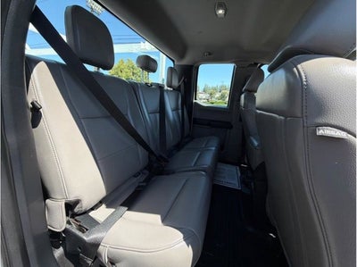 2021 Ford Super Duty F-350 SRW XL Cab & Chassis 4D