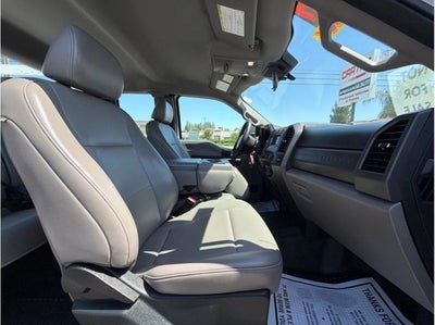 2021 Ford Super Duty F-350 SRW XL Cab & Chassis 4D