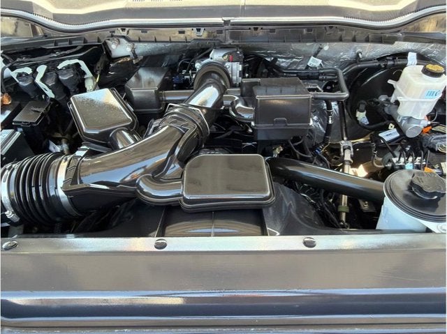 2021 Ford Super Duty F-350 SRW XL Cab & Chassis 4D