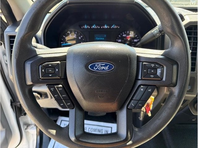 2021 Ford Super Duty F-350 SRW XL Cab & Chassis 4D