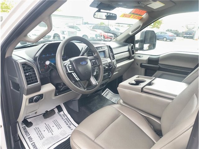 2020 Ford Super Duty F-350 DRW XL Cab & Chassis 2D