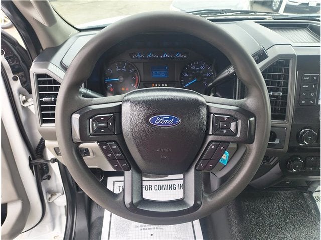 2020 Ford Super Duty F-350 DRW XL Cab & Chassis 2D