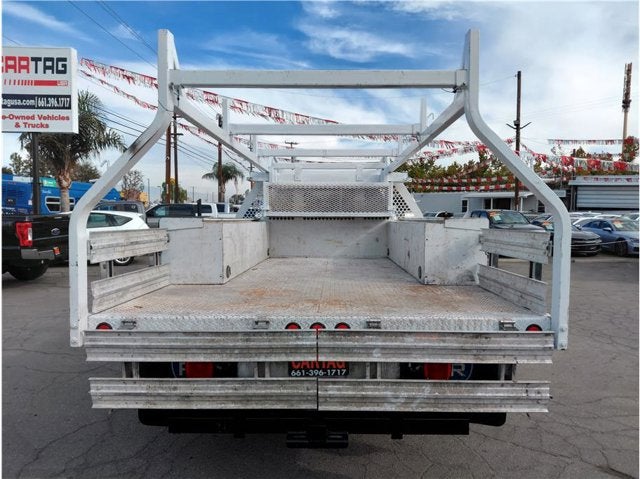 2019 Ford Super Duty F-350 DRW XL Cab & Chassis 2D