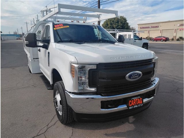 2019 Ford Super Duty F-350 DRW XL Cab & Chassis 2D