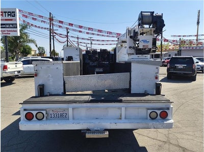 2016 Ford Super Duty F-550 DRW XL 165" W.B. 2D