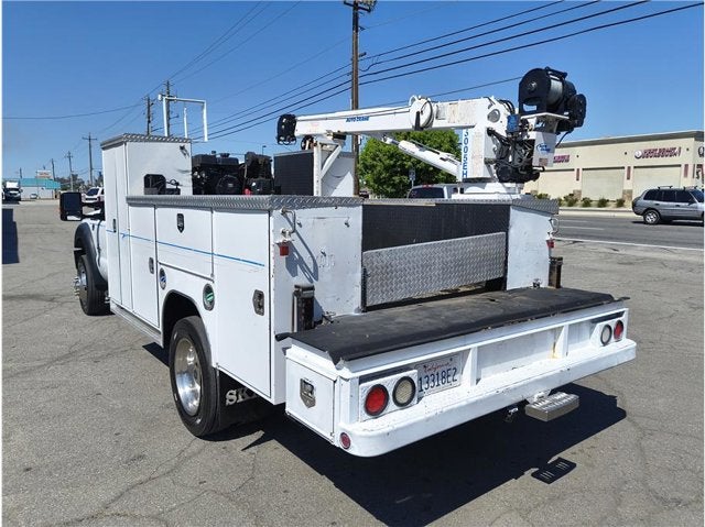 2016 Ford Super Duty F-550 DRW XL 165" W.B. 2D