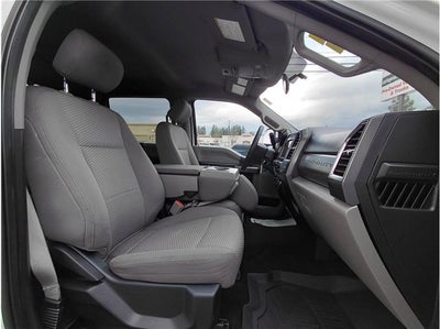 2017 Ford Super Duty F-250 SRW XLT Pickup 4D 6 3/4 ft