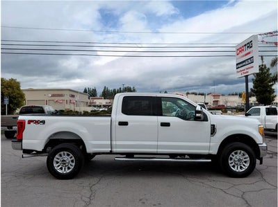 2017 Ford Super Duty F-250 SRW XLT Pickup 4D 6 3/4 ft