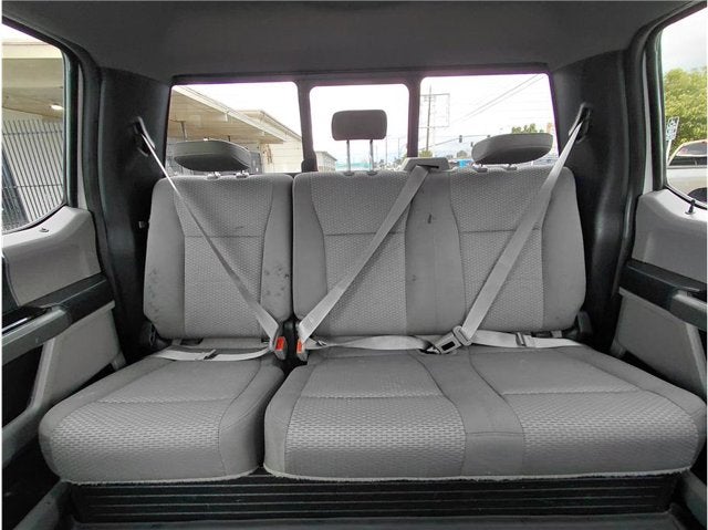 2017 Ford Super Duty F-250 SRW XLT Pickup 4D 6 3/4 ft