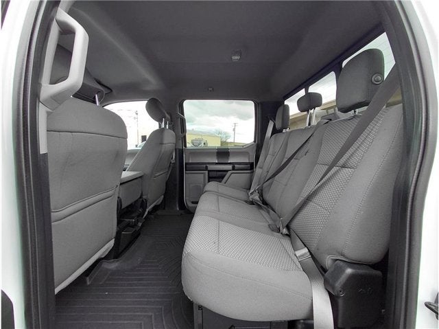 2017 Ford Super Duty F-250 SRW XLT Pickup 4D 6 3/4 ft