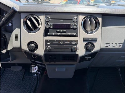 2014 Ford Super Duty F-250 SRW XLT Pickup 4D 6 3/4 ft