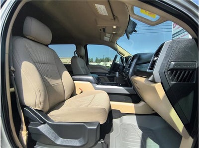 2019 Ford Super Duty F-250 SRW XLT Pickup 4D 6 3/4 ft