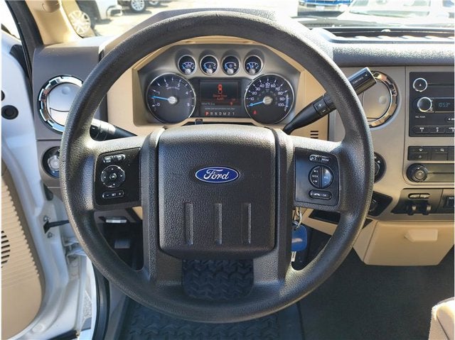 2016 Ford Super Duty F-250 SRW XLT Pickup 4D 6 3/4 ft