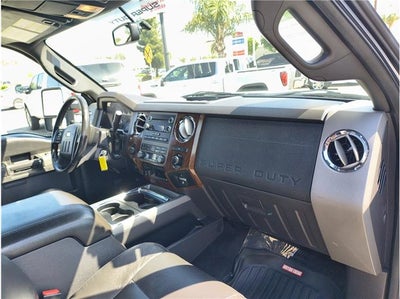 2011 Ford Super Duty F-250 SRW Lariat Pickup 4D 6 3/4 ft