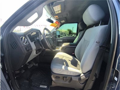 2013 Ford Super Duty F-250 SRW XLT Pickup 4D 6 3/4 ft
