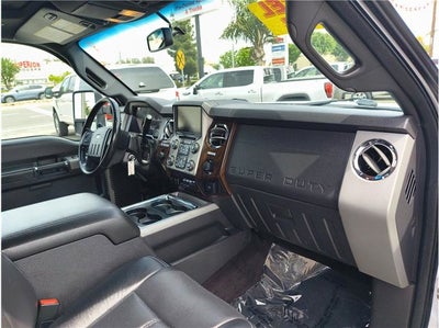 2015 Ford Super Duty F-250 SRW Lariat Pickup 4D 6 3/4 ft