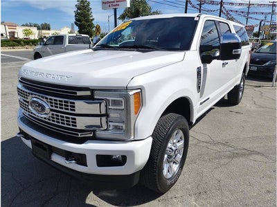 2017 Ford Super Duty F-350 SRW Platinum Pickup 4D 6 3/4 ft