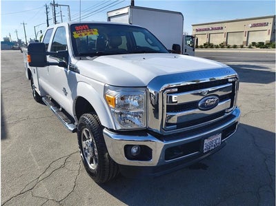 2011 Ford Super Duty F-350 SRW Lariat Pickup 4D 8 ft