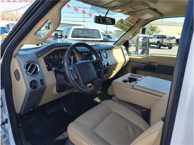 2011 Ford Super Duty F-350 SRW Lariat Pickup 4D 8 ft