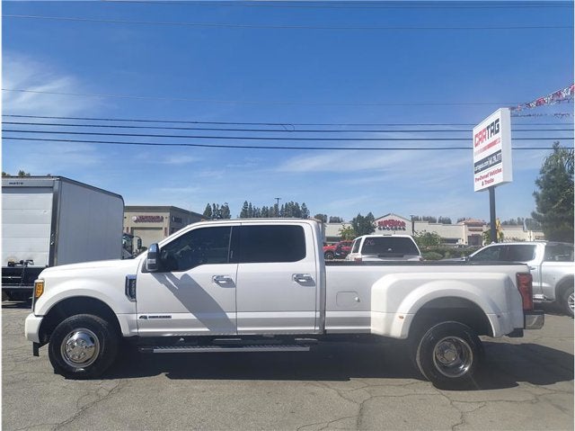 2017 Ford Super Duty F-350 DRW Lariat Pickup 4D 8 ft