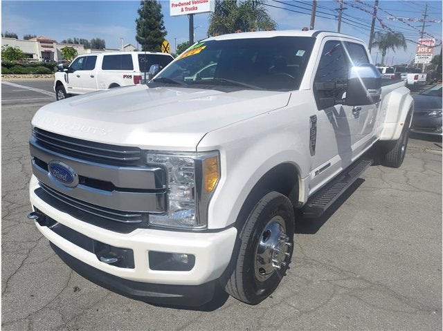 2017 Ford Super Duty F-350 DRW Lariat Pickup 4D 8 ft