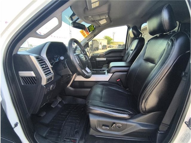 2017 Ford Super Duty F-350 DRW Lariat Pickup 4D 8 ft