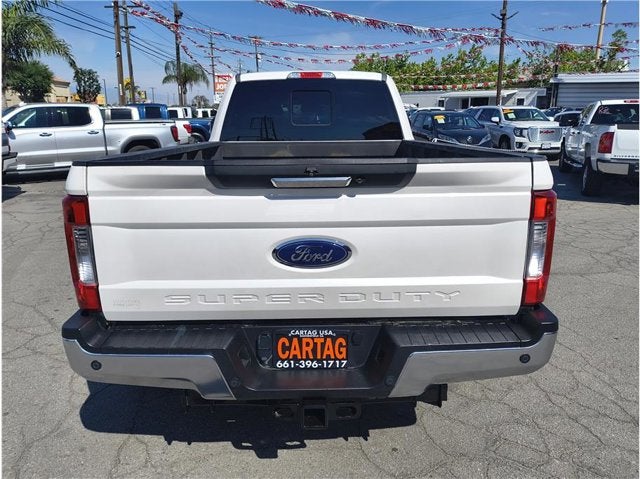 2017 Ford Super Duty F-350 DRW Lariat Pickup 4D 8 ft