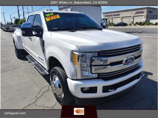 2017 Ford Super Duty F-350 DRW Lariat Pickup 4D 8 ft