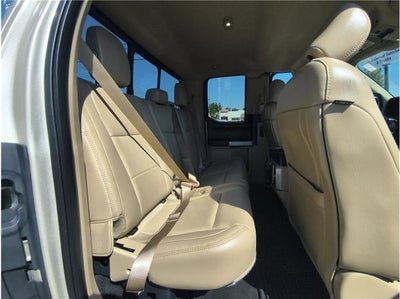 2018 Ford Super Duty F-350 SRW Lariat Pickup 4D 8 ft