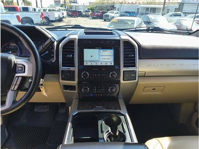 2018 Ford Super Duty F-350 SRW Lariat Pickup 4D 8 ft