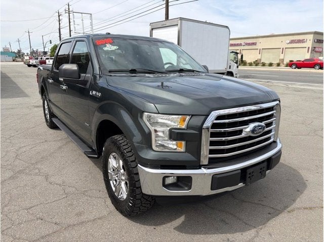 2015 Ford F-150 XLT Pickup 4D 5 1/2 ft