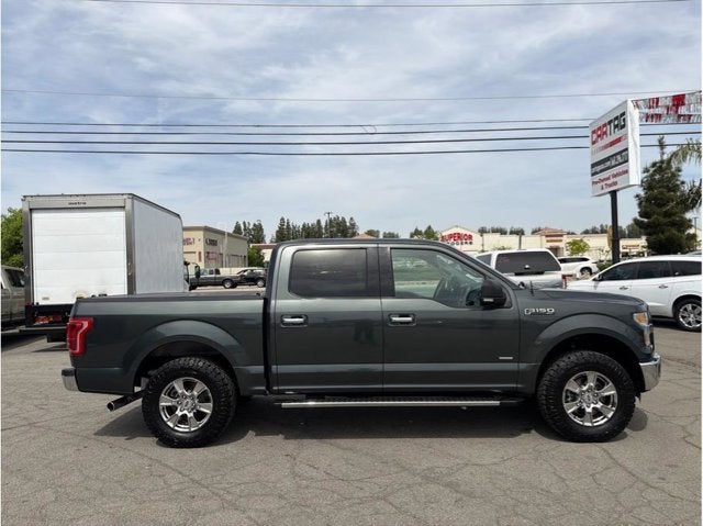 2015 Ford F-150 XLT Pickup 4D 5 1/2 ft