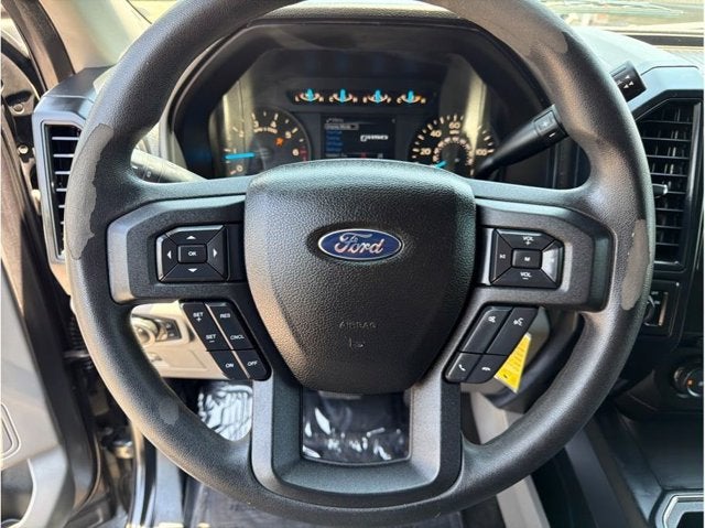 2015 Ford F-150 XL Pickup 4D 5 1/2 ft