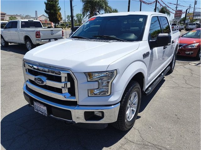 2015 Ford F-150 XLT Pickup 4D 5 1/2 ft
