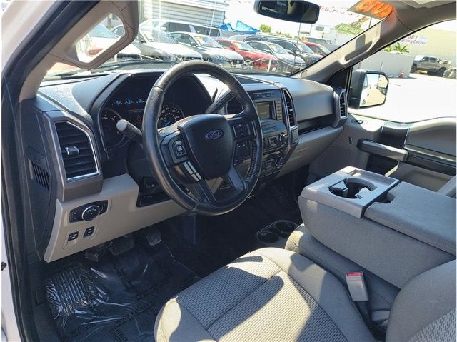 2015 Ford F-150 XLT Pickup 4D 5 1/2 ft