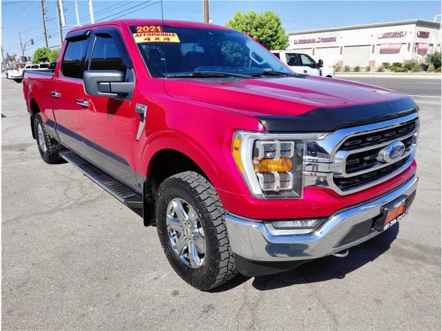 2021 Ford F-150 XLT Pickup 4D 5 1/2 ft