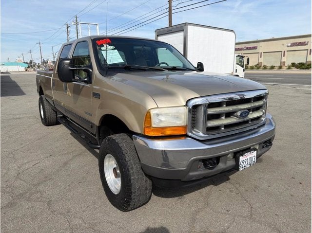 2001 Ford Super Duty F-250 Short Bed