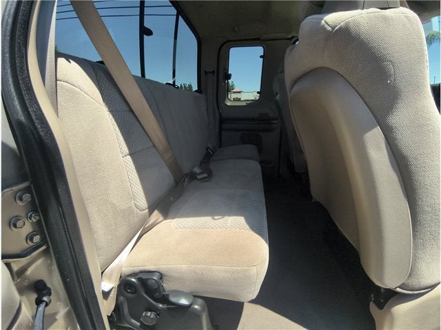 2002 Ford Super Duty F-250 Long Bed