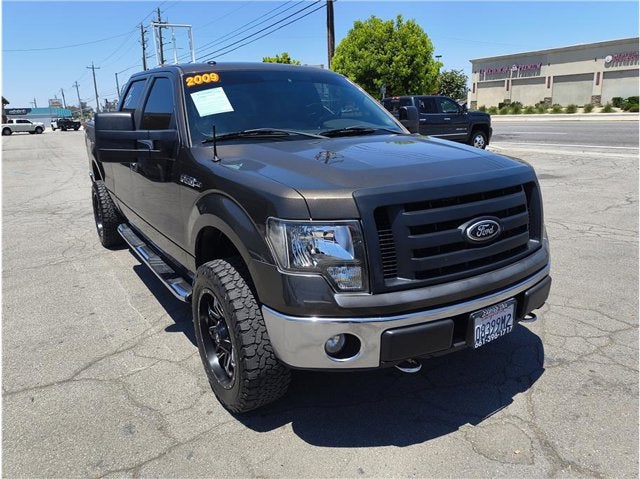 2009 Ford F-150 XLT Pickup 4D 6 1/2 ft
