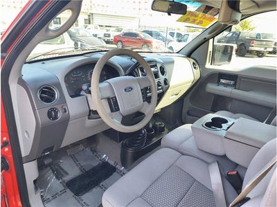 2006 Ford F-150 XLT Pickup 4D 5 1/2 ft