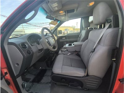 2006 Ford F-150 XLT Pickup 4D 5 1/2 ft