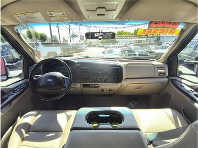 2005 Ford Super Duty F-250 Lariat Pickup 4D 6 3/4 ft