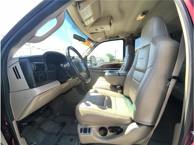2005 Ford Super Duty F-250 Lariat Pickup 4D 6 3/4 ft