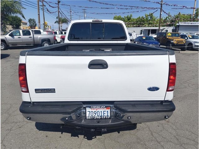 2006 Ford Super Duty F-250 XLT Pickup 4D 8 ft