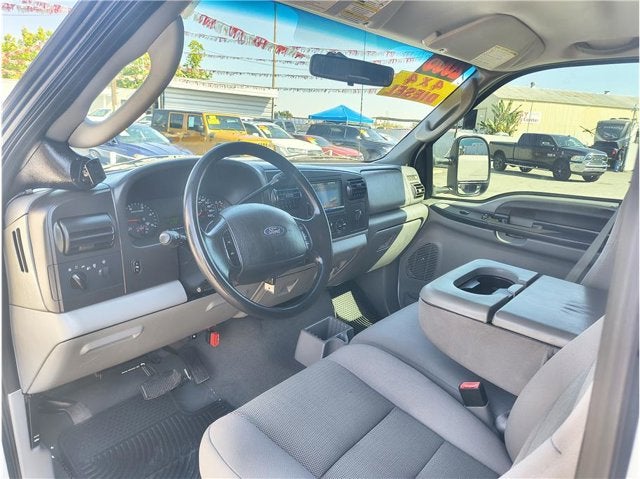 2006 Ford Super Duty F-250 XLT Pickup 4D 8 ft