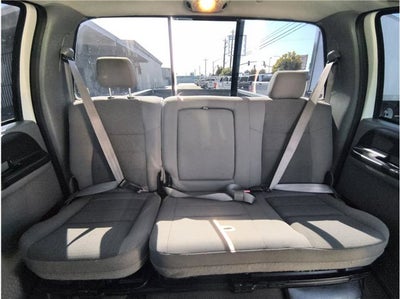 2006 Ford Super Duty F-250 XLT Pickup 4D 8 ft
