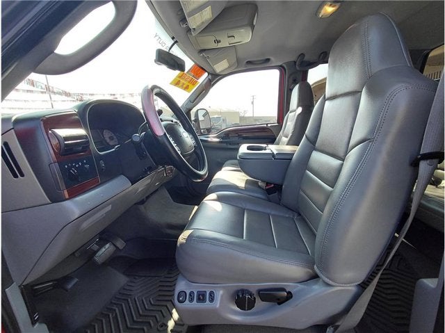 2007 Ford Super Duty F-250 XL Pickup 4D 6 3/4 ft